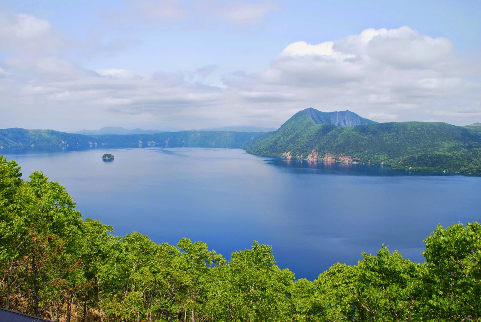 أجمل خمس جزر حول العالم Hokkaido