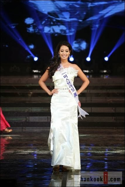 2015 | MW | Brazil | Catharina Choi MISS-EARTH-KOREA-2013-CATHARINA-SONGEE-CHOI-Beauty-Contests-Blog007