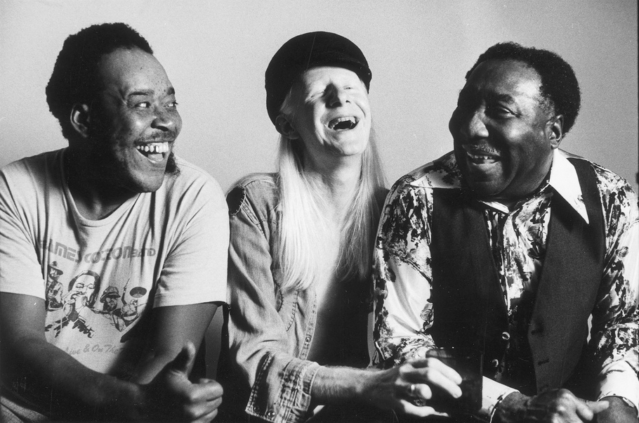 Tus fotos favoritas de los dioses del rock, o algo - Página 15 James-cotton-johnny-winter-muddy-waters