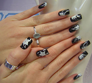  رسم المناكير 2011  ..  2012 Nail_art