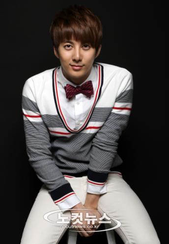 Kim Hyung Jun’s Entrevista Con NoCutNews 724