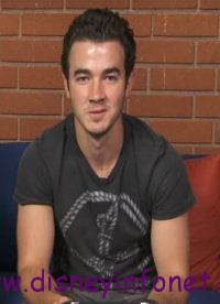 Live chat de Kevin en Fotos Kevin-Jonas-Chat-2