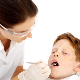 تسوس اسنان الطفل و كيفية حمايته  Dental