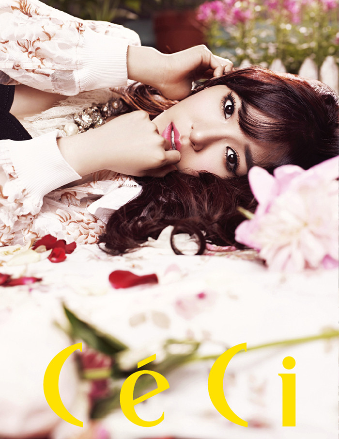 [PICS] 130712 Tiffany @ Ceci Magazine August Issue 130712ceci2