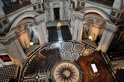 Londres, la capital de la Conspiración Catedral-san-pablo-interior