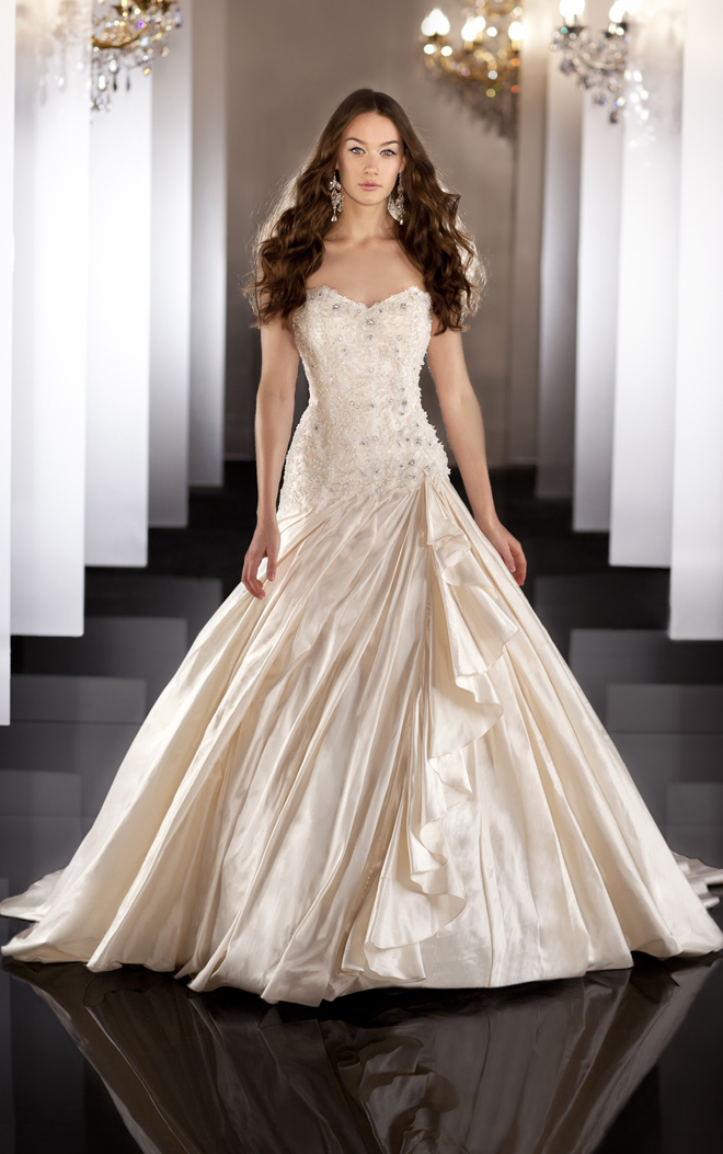 اروع فساتين الزفاف Wedding-dresses-martina-liana-2013-style-469_main_zoom