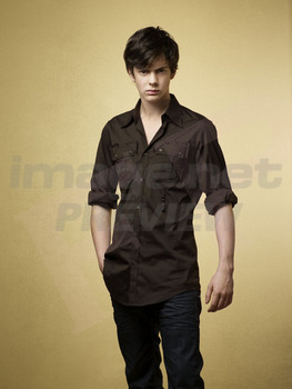 Hawk's Charries  Skandar_keynes_1214863684