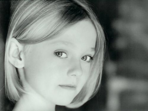 [Films] Je viens de voir... - Page 4 Dakota_fanning