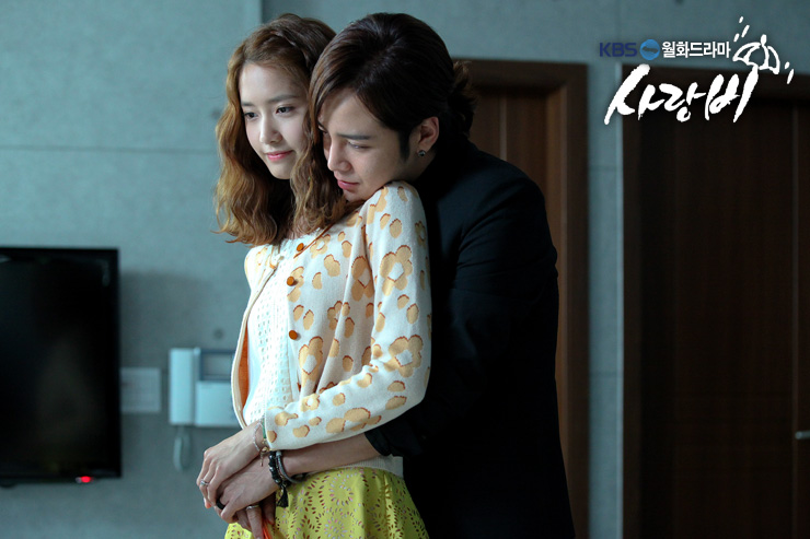 [IMAGENES] YoonA @ KBS Love Rain Official Pictures. 120526loverain5