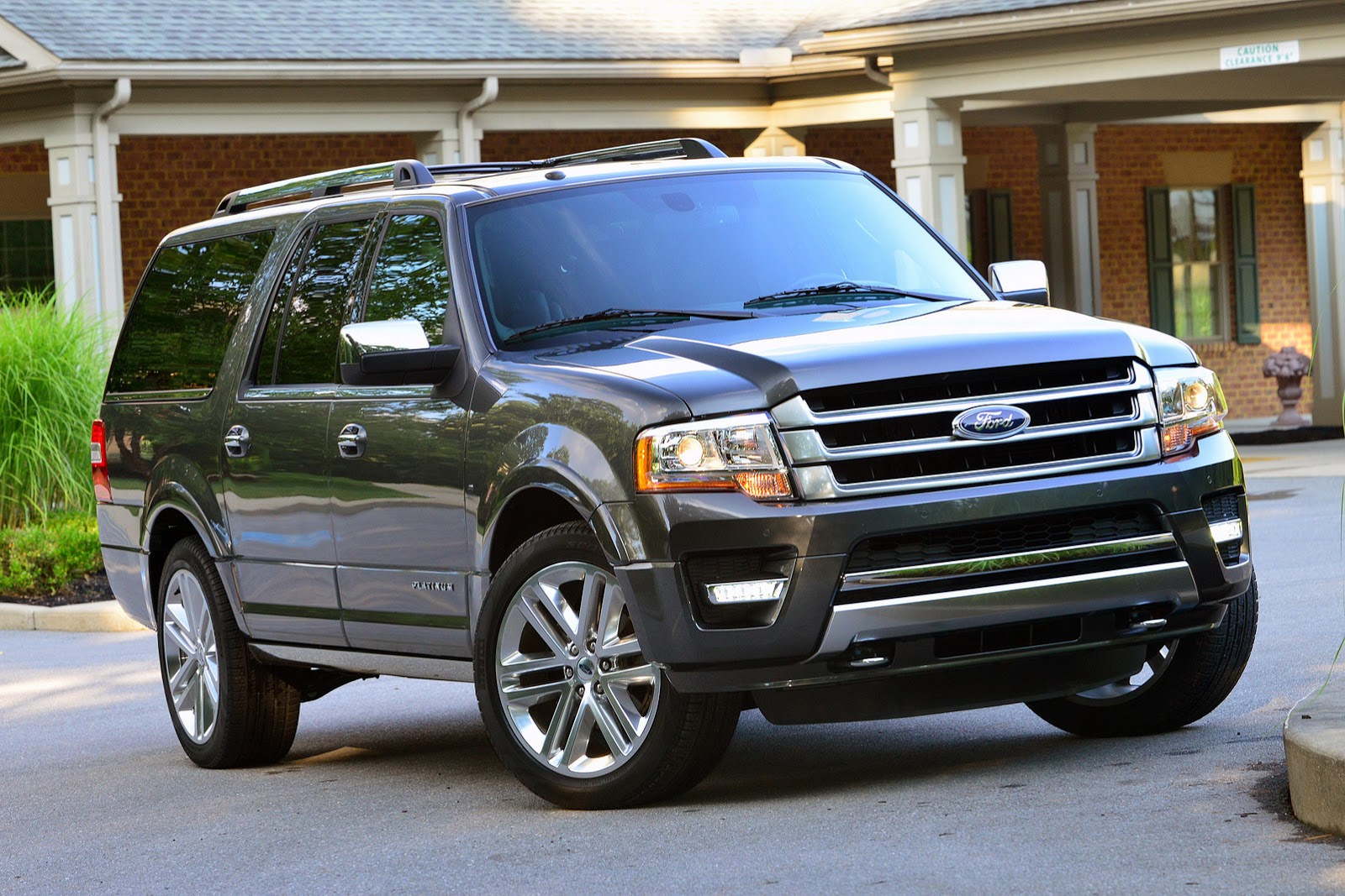 2014 - [Ford] Expedition 2015-Ford-Expedition-4