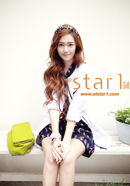 [PICS]Ảnh mới của Sica 20120418_jessica_atstyle_2