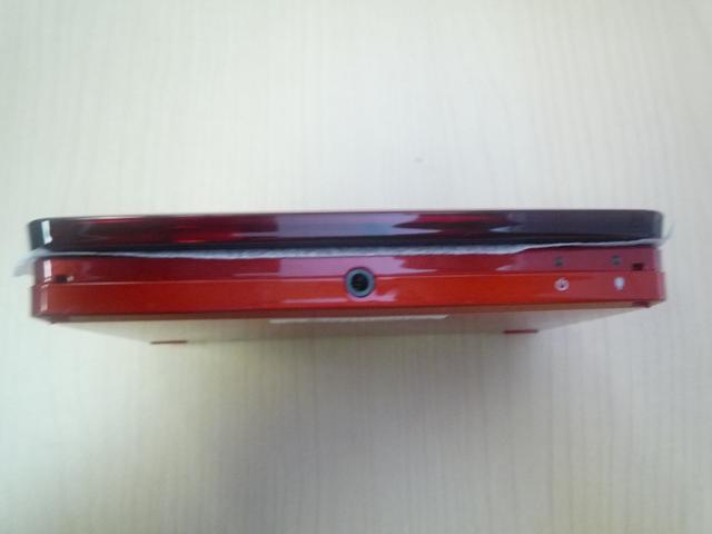 Imagens: Nintendo 3DS Flare Red Flare_red_3ds-6