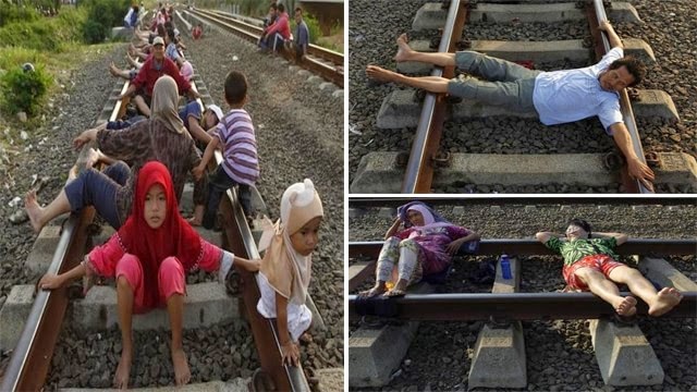 في أندونيسيا يرمون بأنفسهم أمام القطارات للعلاج They throw themselves in front of trains for treatment 0-min