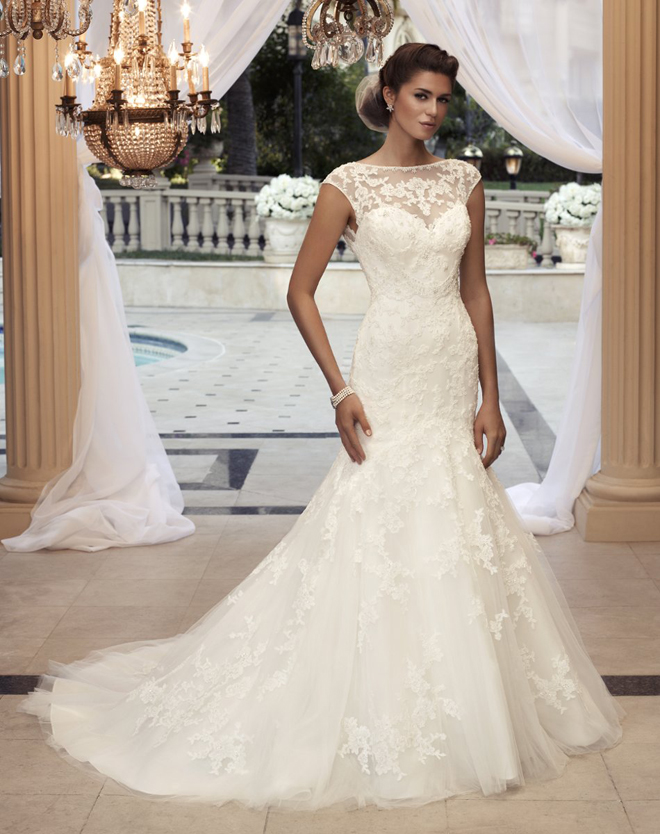 امتلكت العالم حين امتلكتك  Wedding-dresses-Casablanca-Bridal-spring-2013-illusion-neckline-lace