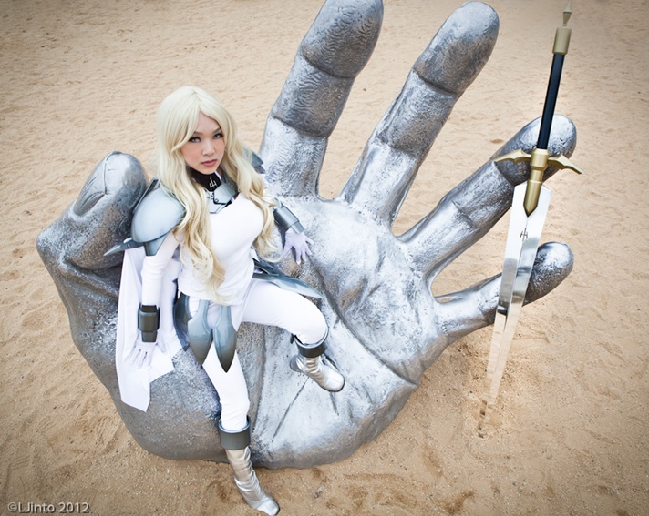 [Cosplay] Claymore Claymore-Cosplay-002-Teresa-Claire-by-VampBeauty