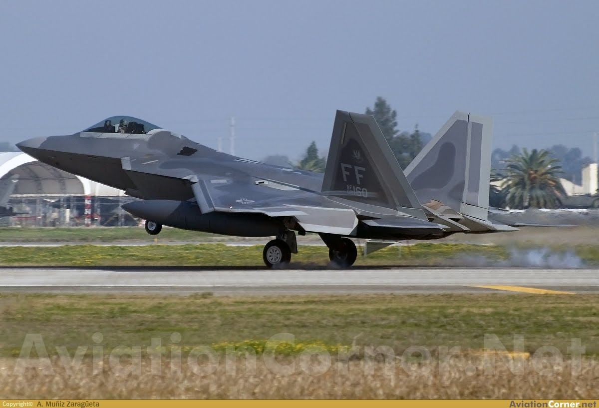 F-22 EN ESPAÑA F-22%2B08-4160%2BMORON%2B17-01-2011