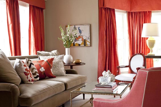 ستائر عصرية حديثة لنوافذ المنزل Modern curtains design for windows Beige-and-coral-red-living-room-with-red-curtains-and-armchair-modern-contemporary-fresh