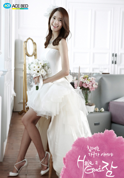 [PICS][1/11/2012]SNSD in wedding dresses @Ace Bed A5