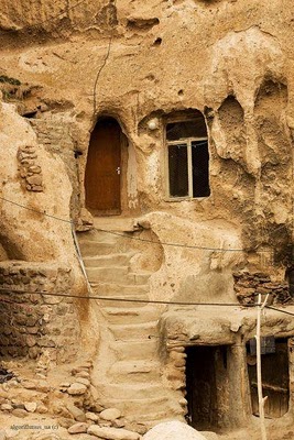 700 years old troglodyte stone house village in IRAN اهل الكهوف في ايران منذ 700 عام 700year-old-stone-house-03