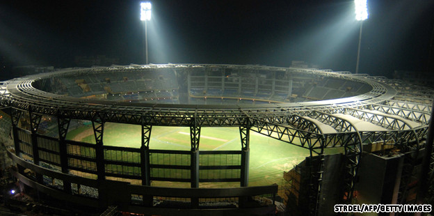  CWC Jan 2013 | Group A : Roaring Warriors v World Dominators  | 9th Jan - Page 3 Worldcup_2011_Final_Wankhede_Stadium_Images