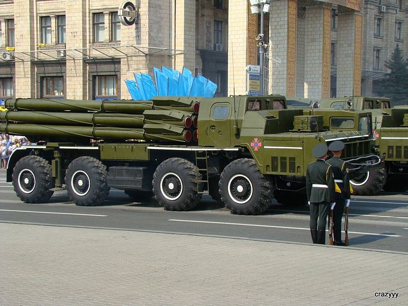 Fuerzas Armadas de Ucrania 800px-BM-30_Smerch_rocket_launcher_in_Ukrainian_service