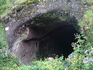 L'Islande visitée par les Ecossais 70 ans avant les Vikings Grotte1