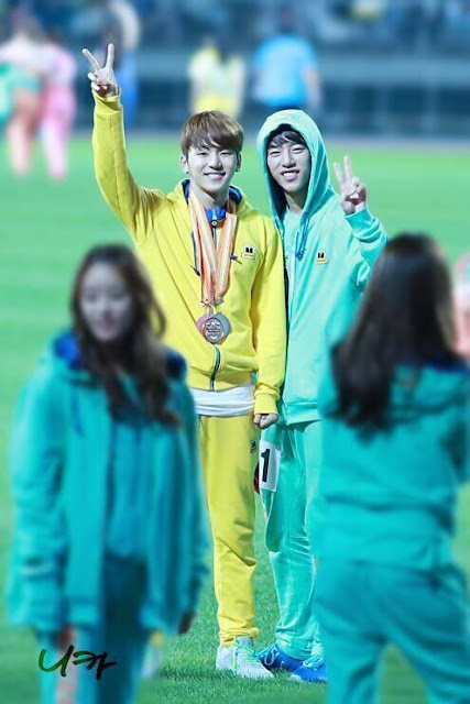 صور B.A.P في Idol Star Athletics Championship BTUM_o5CEAEnBJh.jpg-large