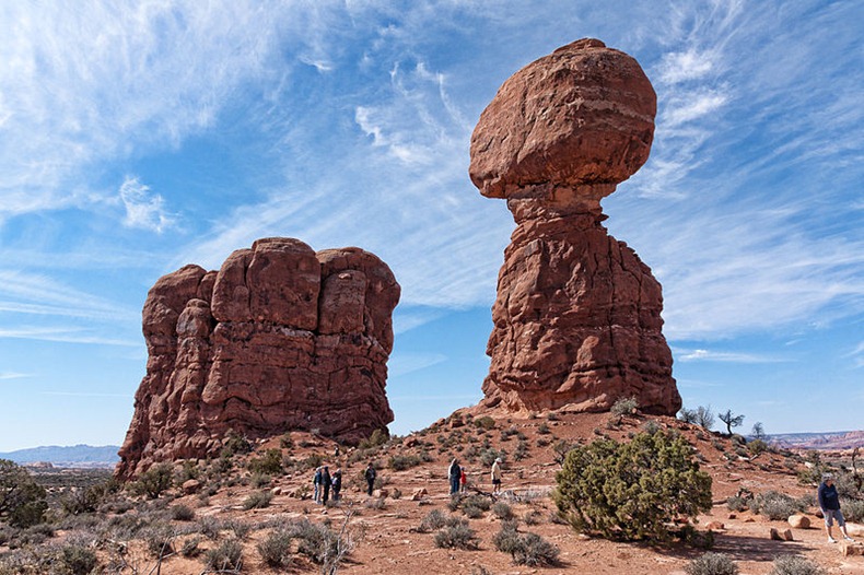 Outstanding rocks صخور معلقة ArcheNationalPark-BalancedRock%255B6%255D