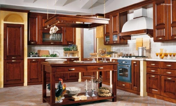 مطابخ ايطالية غاية في الروعة والجمال. Kitchen-made-of-antique-finish-walnut-588x355