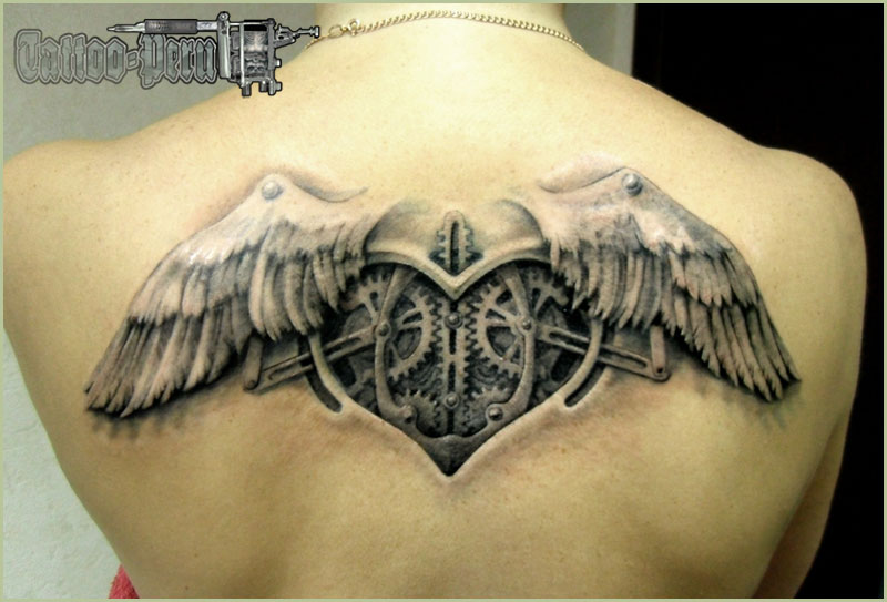 GALERIA DE TATUAJES Y BODY PIERCING. FOTOS DE TATUAJES. GALERIA FULL COLOR Alitas