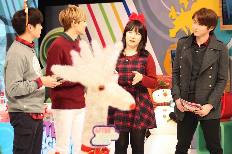 [PICS] Kevin @ After school club - Page 2 39