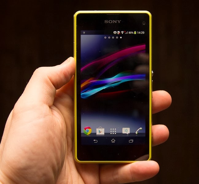 ما هو نوع هاتفك الذى تمتلكة وما هو النوع الذى تريد ان تمتلكة فى المستقبل  Sony-xperia-Z1-compact-4.3-inch-01