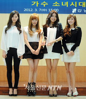 [PICS] Jessica, Tiffany, SooYoung, Seo Hyun Appointment Ceremony At Gangnam-Gu Office || 07.03.12  WvFlp