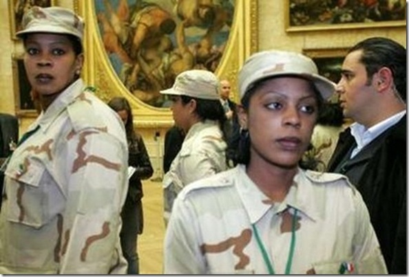 حرص القذافي  الخاص ...... Gaddafi_guard_2990007
