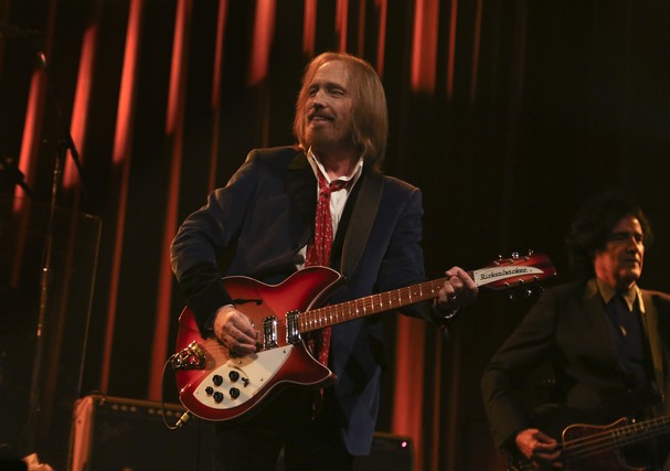 LOS 20 MEJORES DISCOS DE 2012 SEGUN LA PLAZOLETA. RESULTADOS EN LA PAGINA 1. Tom%2BPetty%2B%2526%2Bthe%2BHeartbreakers%2B-%2BGermain%2BArena%252C%2BEstero%252C%2B1%2BMay%2B2012%2Bbootleg