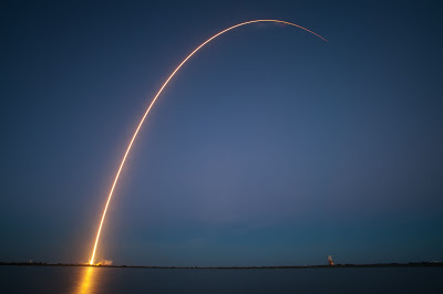 200 Proofs Earth is Not a Spinning Ball FALCON-9-AND-SES-8-LAUNCH-FROM-SPACEXS-LAUNCH-PAD-AT-CAPE-CANAVERAL