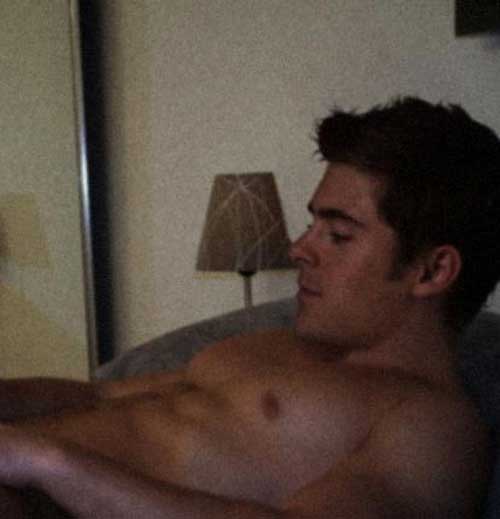 1x05 A New Beginning Zac-efron-torso-desnudo