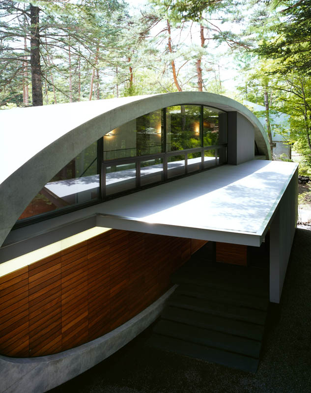 اليابانيين ماخلو مكان ما أستثمروه  Japanese-oval-sushi-roll-house-villa-cottage-8