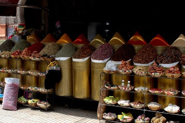 El Zakat-ul-Fitr es obligatorio para cada Musulmán Moroccan_restaurants