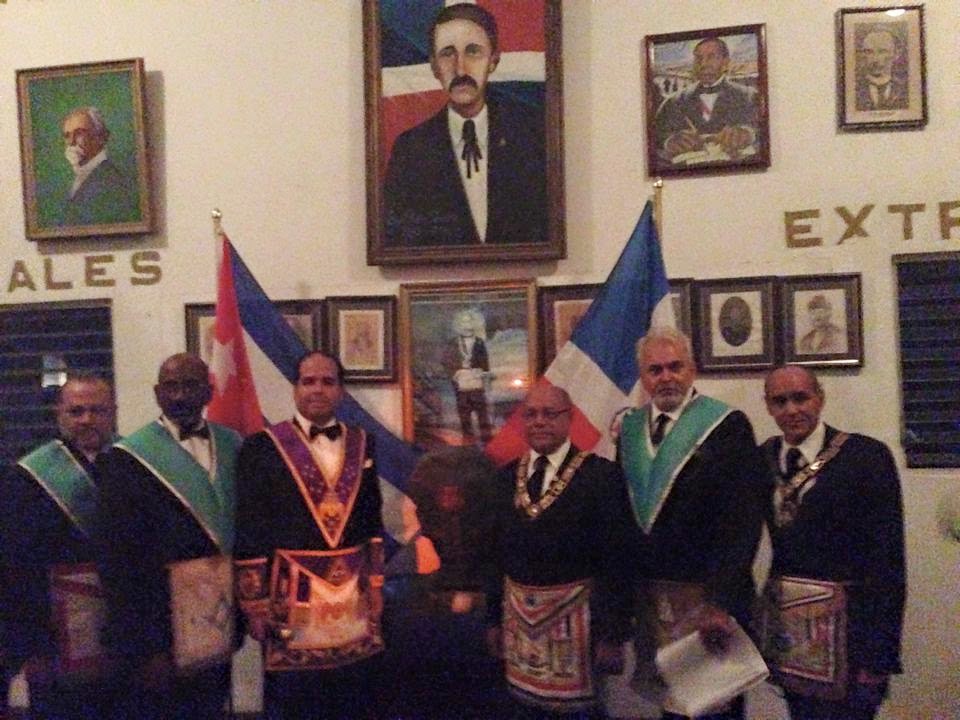 Visita a la Tenida de Instalación de la Logia José Martí No 54 1978788_10153048869634725_7337249276915285802_n