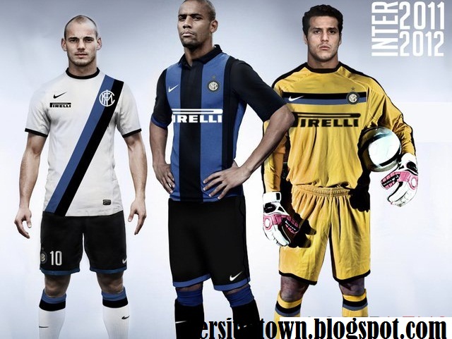 Új mezek LEAKED-inter-1112-kits