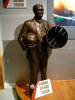 James Naismith - Penemu Bola Basket James_Naismith