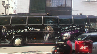 Namie Amuro - Page 5 Checkmatebus1