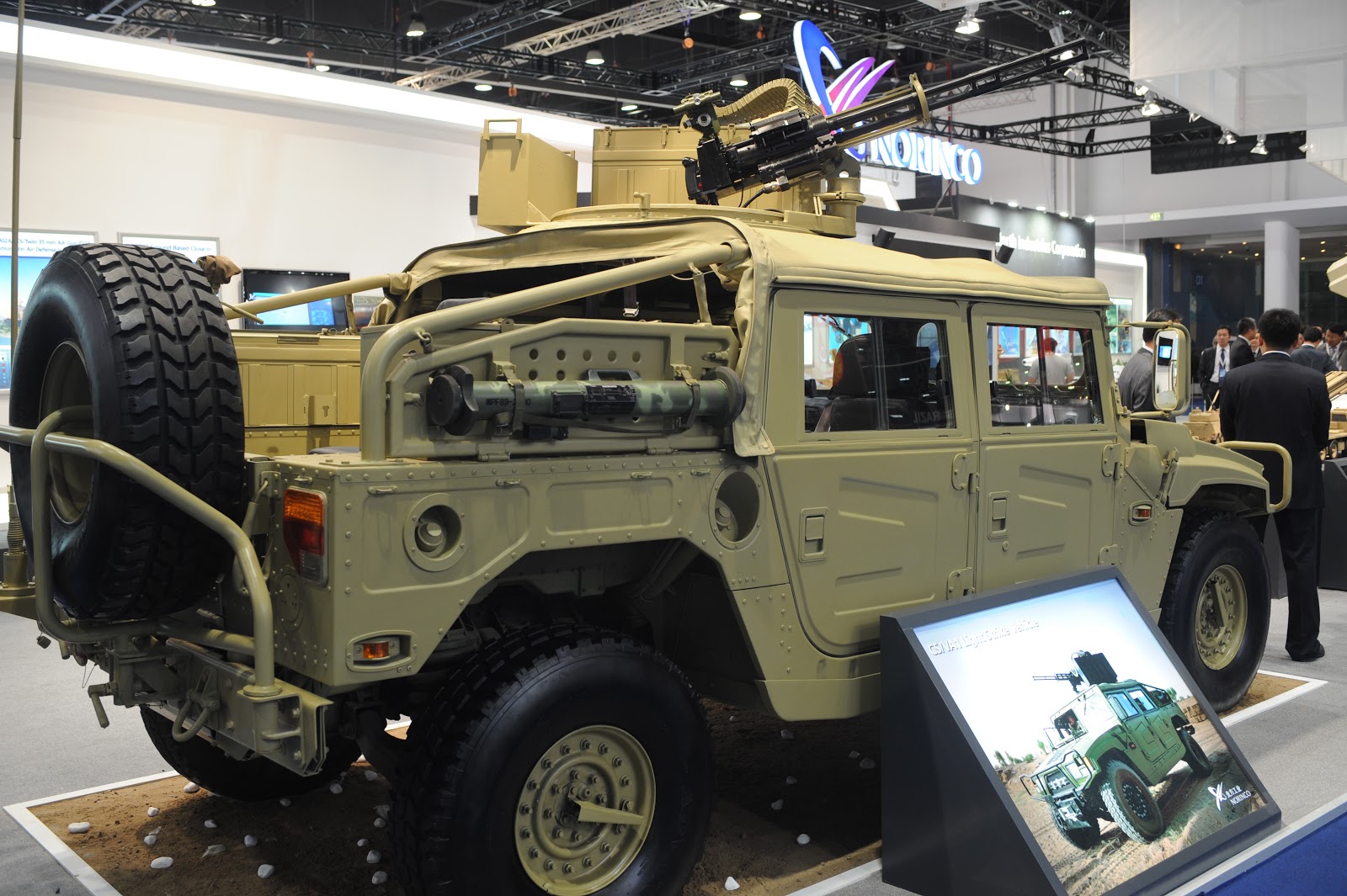 IDEX 2013 - Page 2 DSC_8262