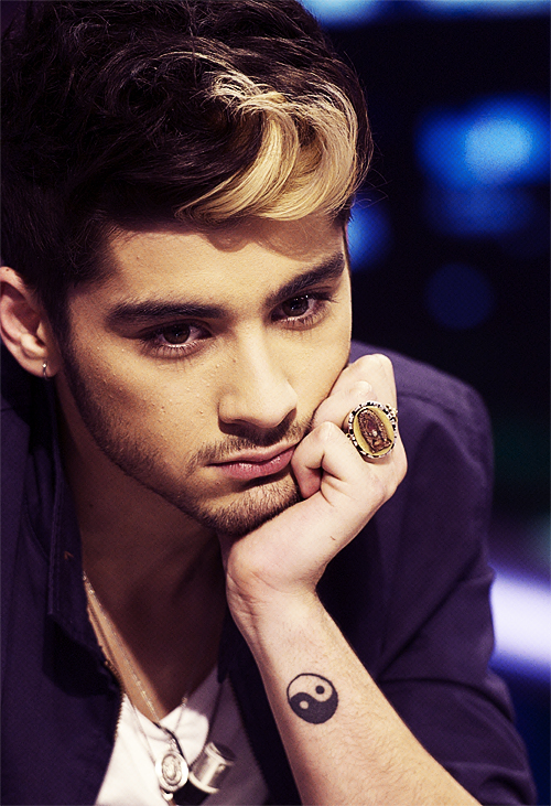 Un Fantasma De Lo Que Fui (Zayn Malik y Tu) Zayn-zayn-malik-32804507-500-731