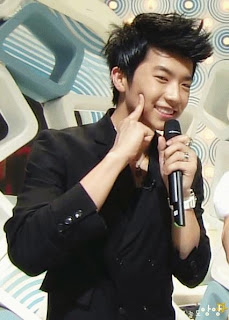 batalha dos famosos Wooyoung4