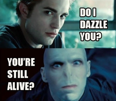 Humour & Coups d'coeur en tout genre ; venez partager ! - Page 2 Ed-voldemort-critical-analysis-of-twilight-9350384-400-350