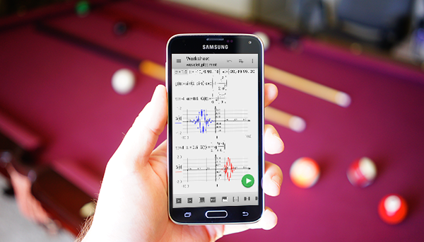 الة حاسبة متطورة لحل اعقد المعادلات الرياضية بهاتفك الاندرويد Samsung-Galaxy-S5-hand-DSC05788