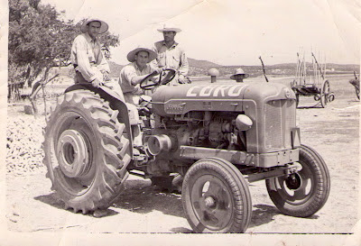 Tractores en fotos de época.  - Página 3 Img125