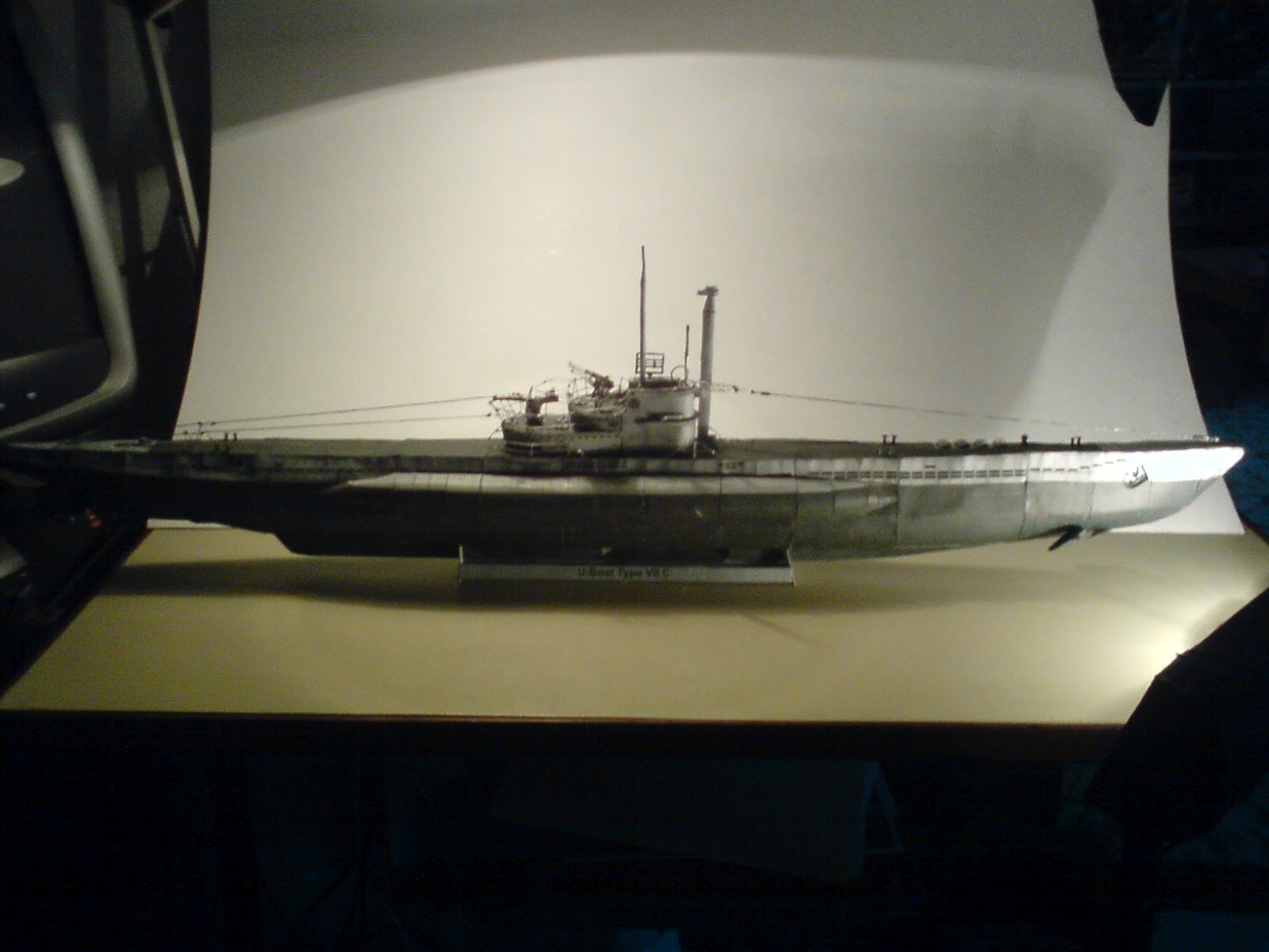 Submarino Alemán Tipo VII ( Concluido) - Page 3 DSC04119